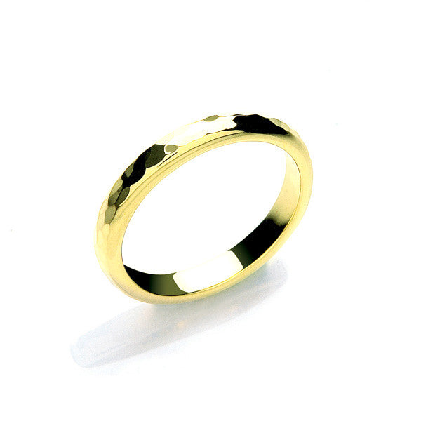 gold plated ring with classic hammered texture