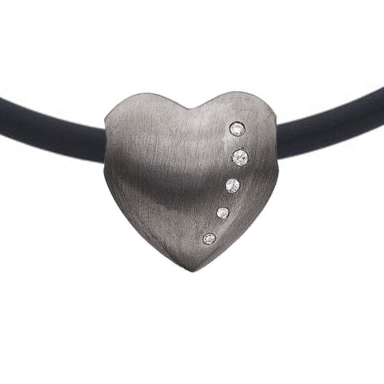 Matt black rhodium heart pendant with cubic zirconia 6208544