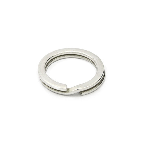 silver split ring to thread keys or attach objects to