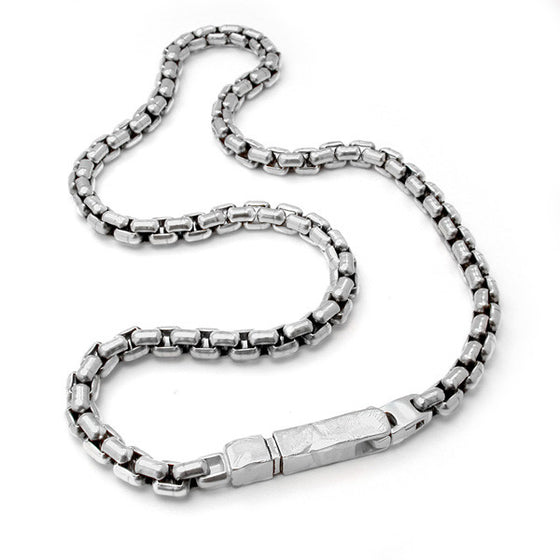 Stylish heavy masculine silver chain with unique clasp