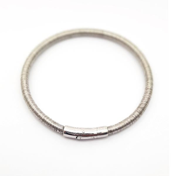 Cielo - Silver round profile silky wire bracelet